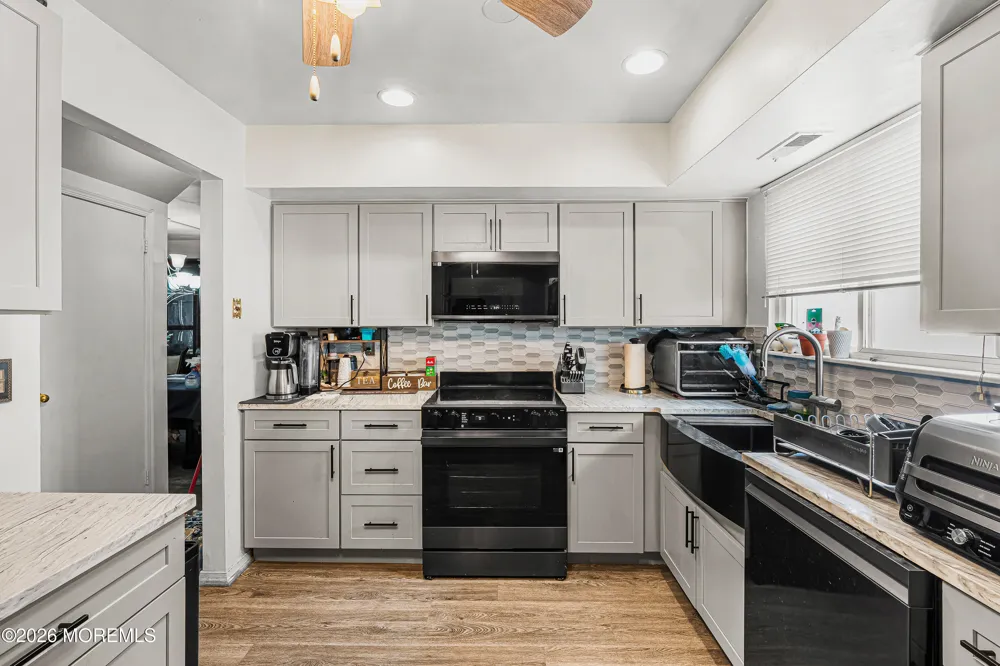 4 Nautilus Avenue Barnegat, NJ 08005