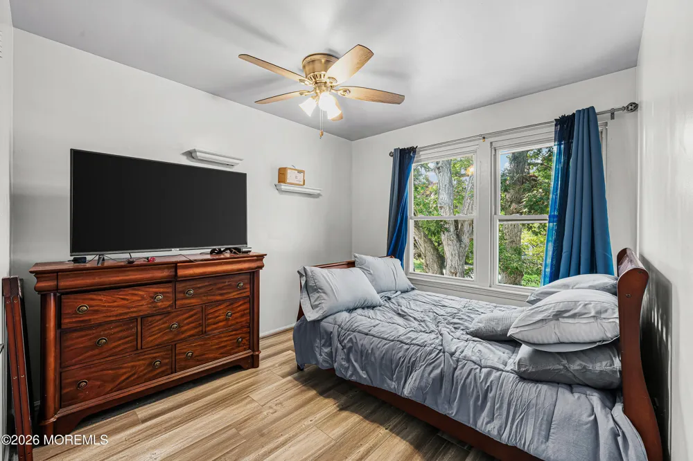 4 Nautilus Avenue Barnegat, NJ 08005