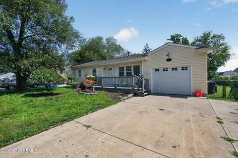 877 Egret Drive