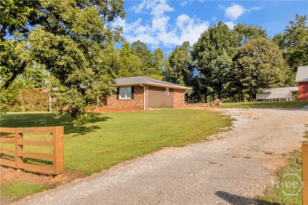 45 Smith Overhead Bridge Road Commerce, GA 30530