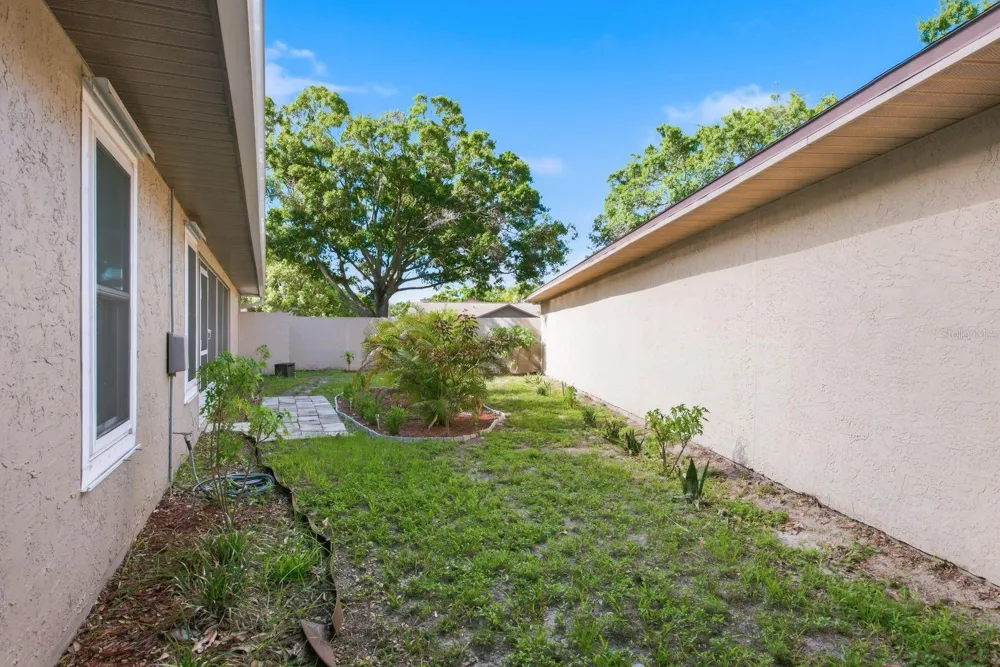2767 VANESSA LANE Palm Harbor, FL 34684
