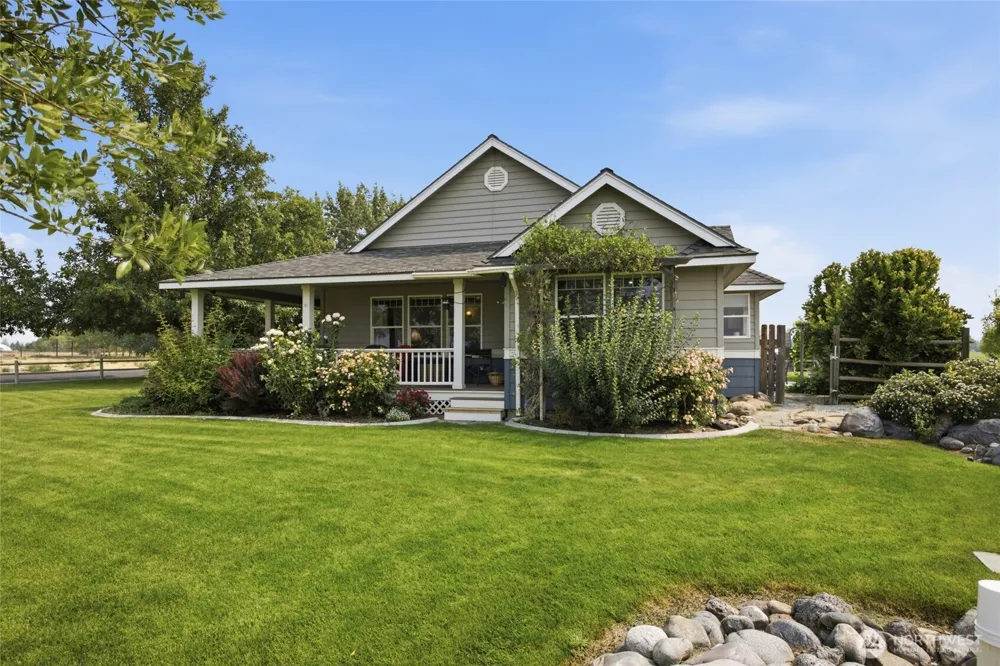 7203 Dahl NE Moses Lake, WA 98837