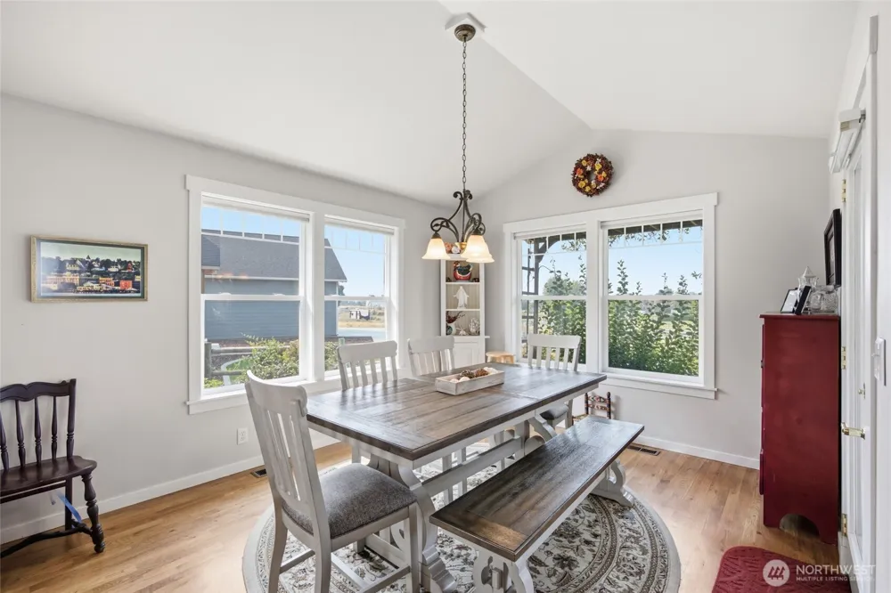 7203 Dahl NE Moses Lake, WA 98837
