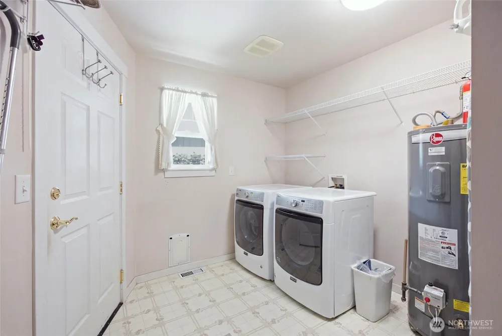 7203 Dahl NE Moses Lake, WA 98837