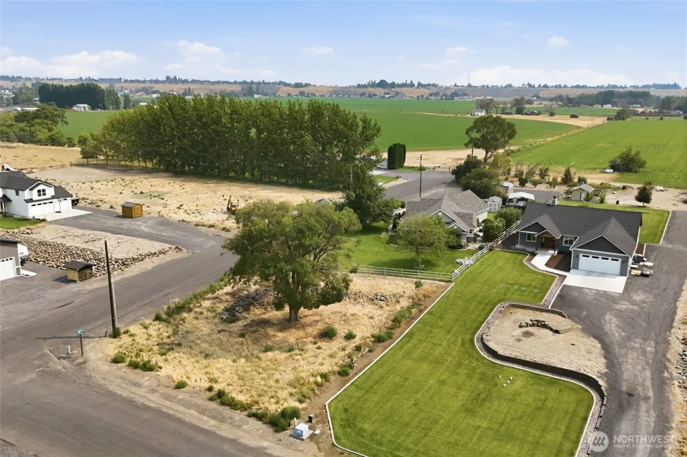 7203 Dahl NE Moses Lake, WA 98837