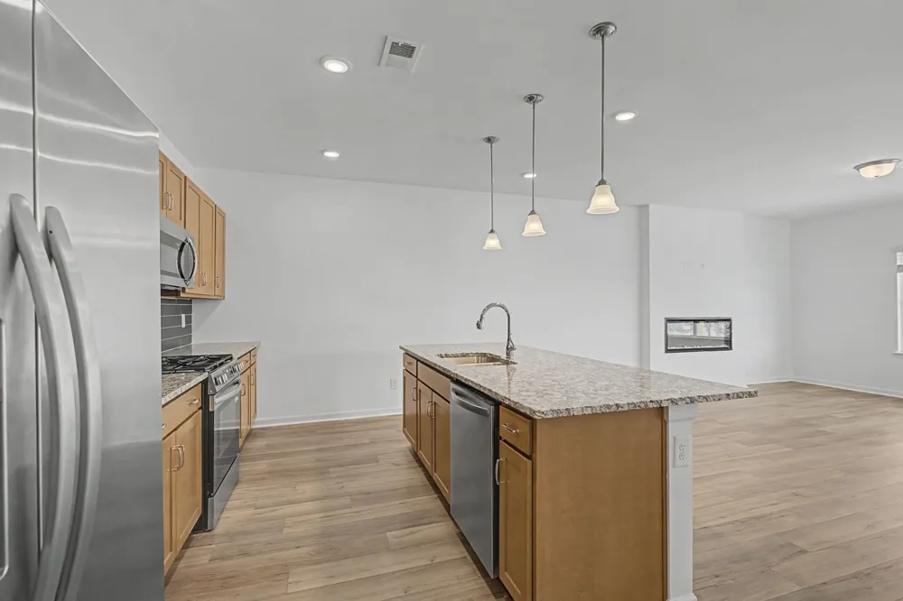 1353 English Oak Drive Clarksville, TN 37043