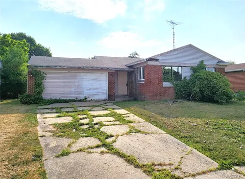 6104 Hilton Lane
