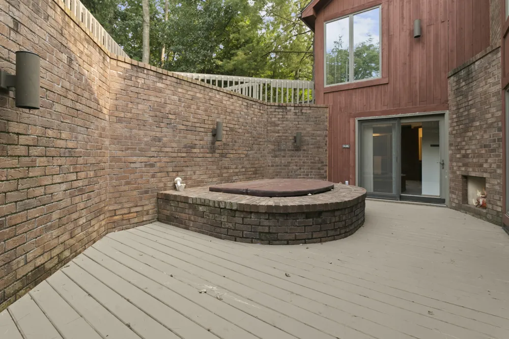 4282 Squire Heath Lane Portage City, MI 49024