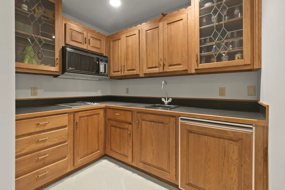 4282 Squire Heath Lane Portage City, MI 49024