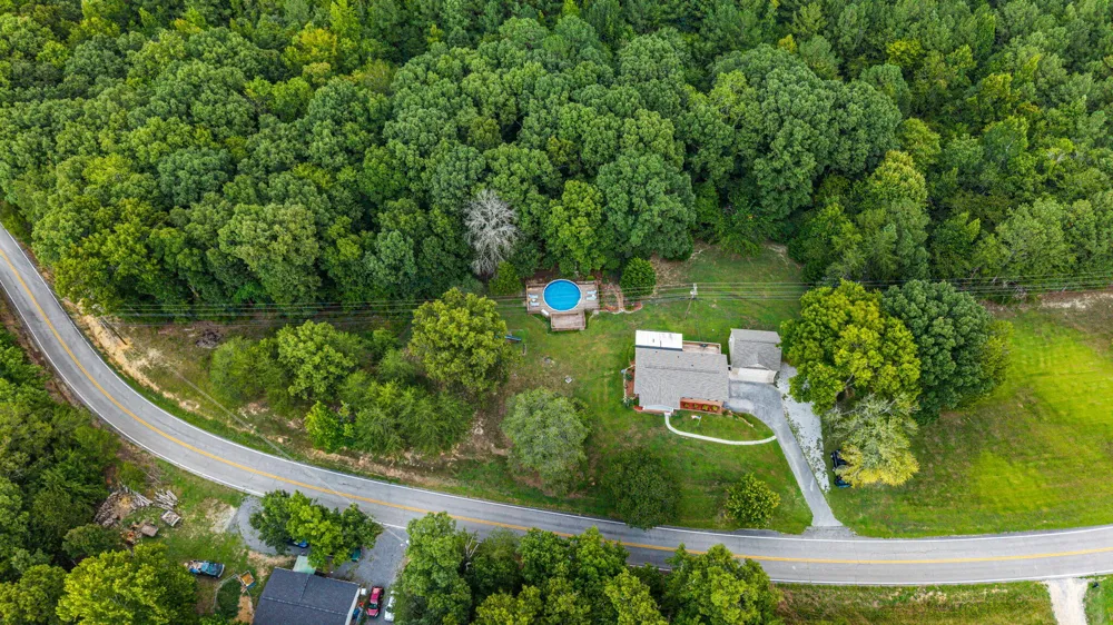 4805 Johnson Road Birchwood, TN 37308