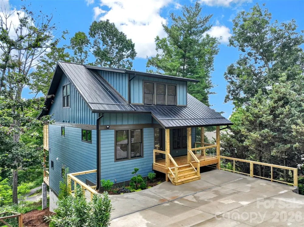 27 Denali Drive Asheville, NC 28806