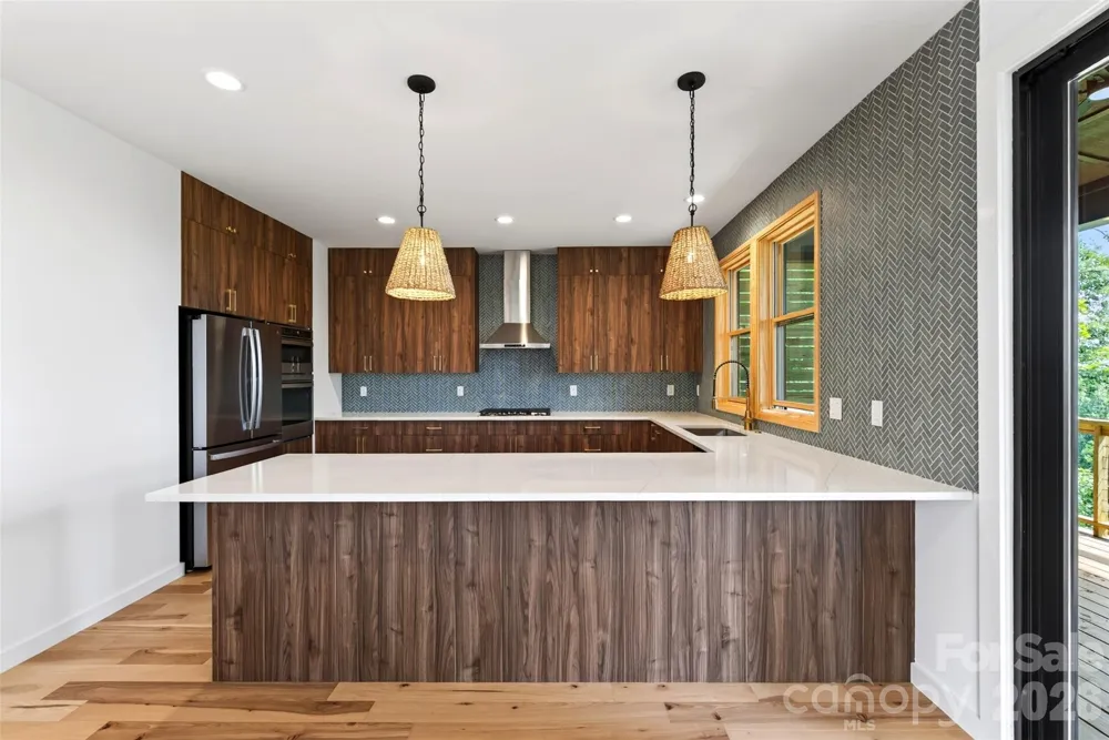27 Denali Drive Asheville, NC 28806