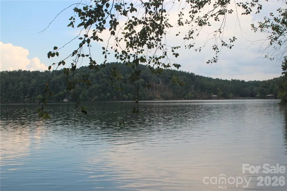 1792 Waters Edge Drive #61 Granite Falls, NC 28630