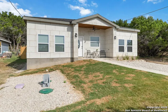 567 Hummingbird Canyon Lake, TX 78133