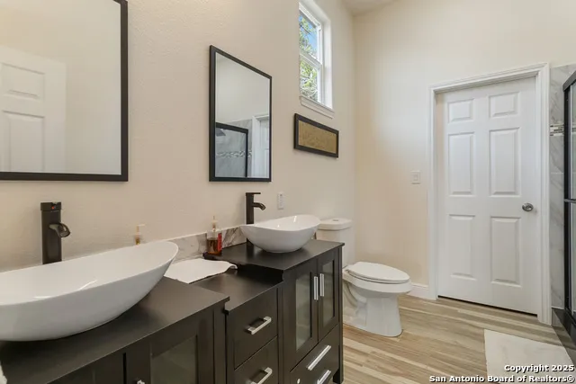 567 Hummingbird Canyon Lake, TX 78133
