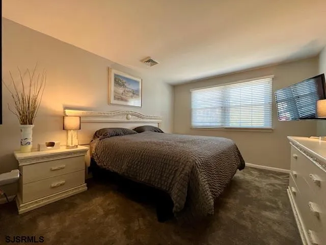 9615 Winchester Ave Margate, NJ 08402