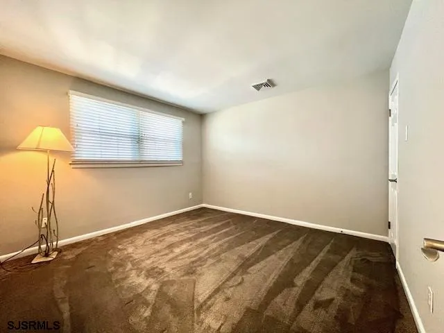 9615 Winchester Ave Margate, NJ 08402