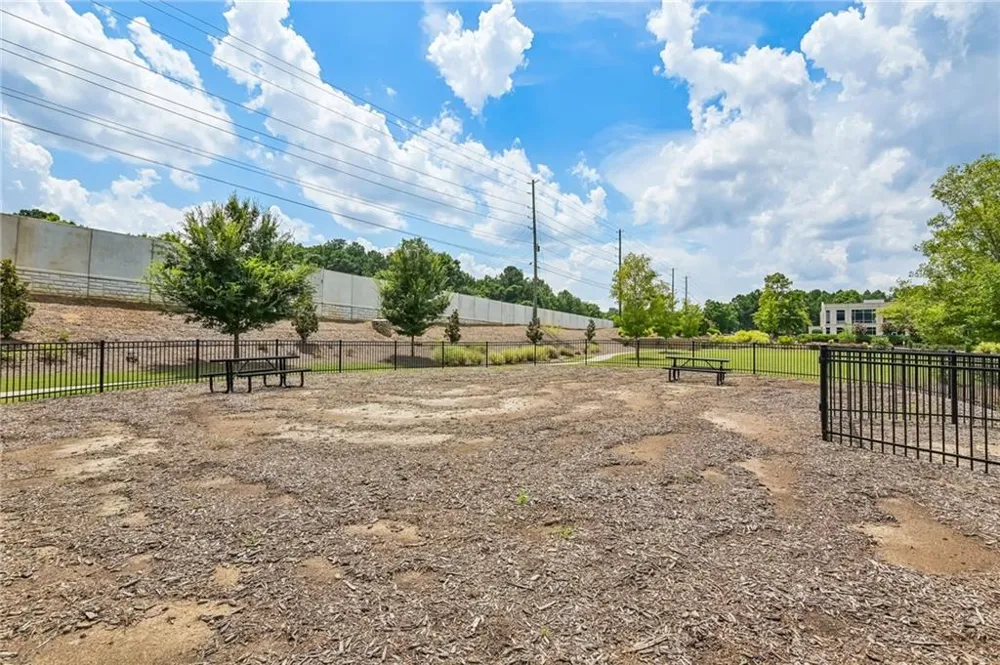 4083 Halton Road Duluth, GA 30097