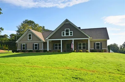 415 PJ East Road