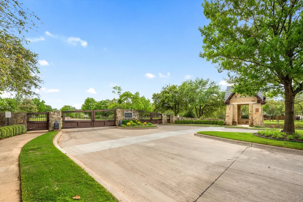 4800 Beldon Trail Colleyville, TX 76034