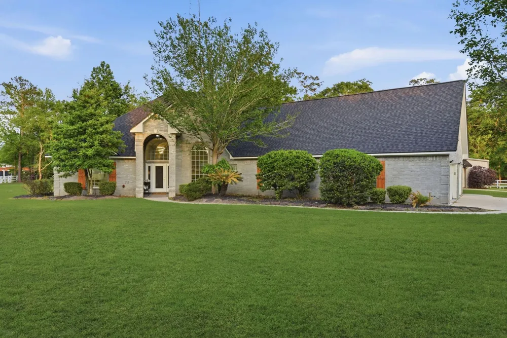 8001 Hills Parkway Montgomery, TX 77316