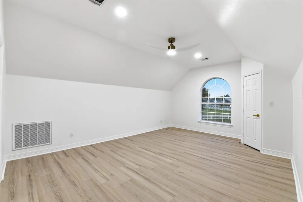 8001 Hills Parkway Montgomery, TX 77316
