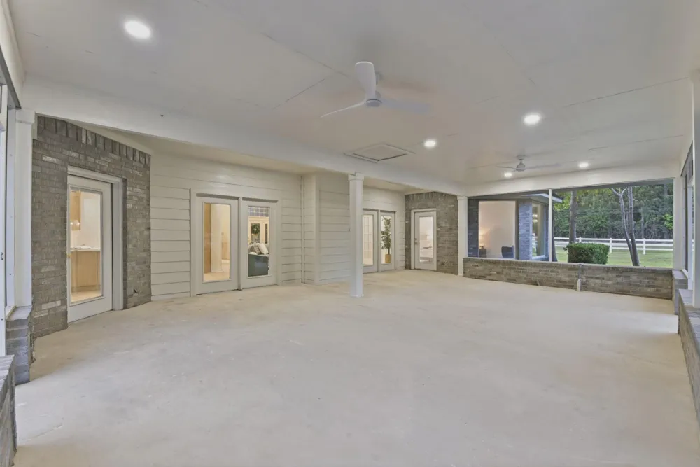 8001 Hills Parkway Montgomery, TX 77316