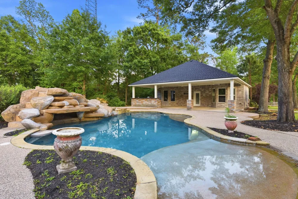 8001 Hills Parkway Montgomery, TX 77316