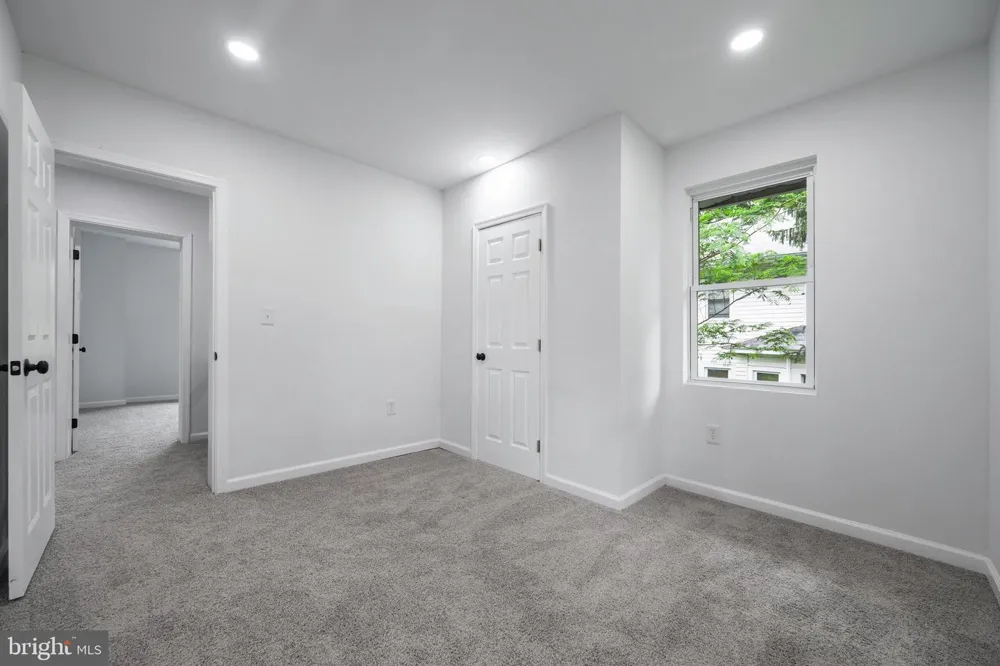 2407 CHELSEA TERRACE Baltimore, MD 21216