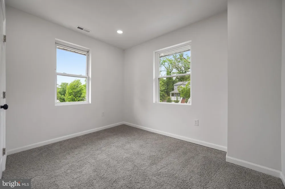 2407 CHELSEA TERRACE Baltimore, MD 21216