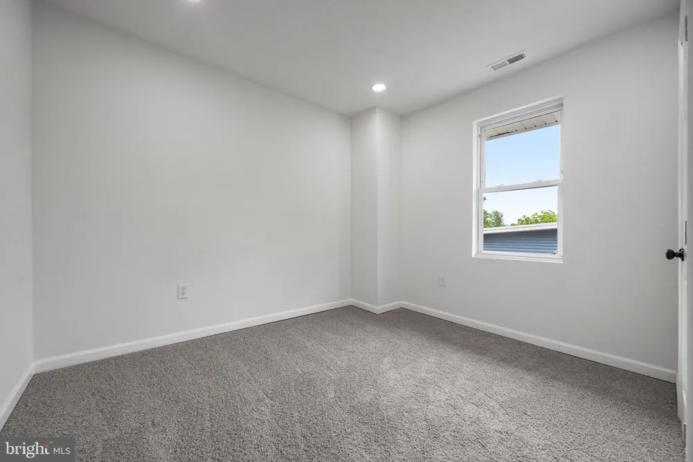 2407 CHELSEA TERRACE Baltimore, MD 21216