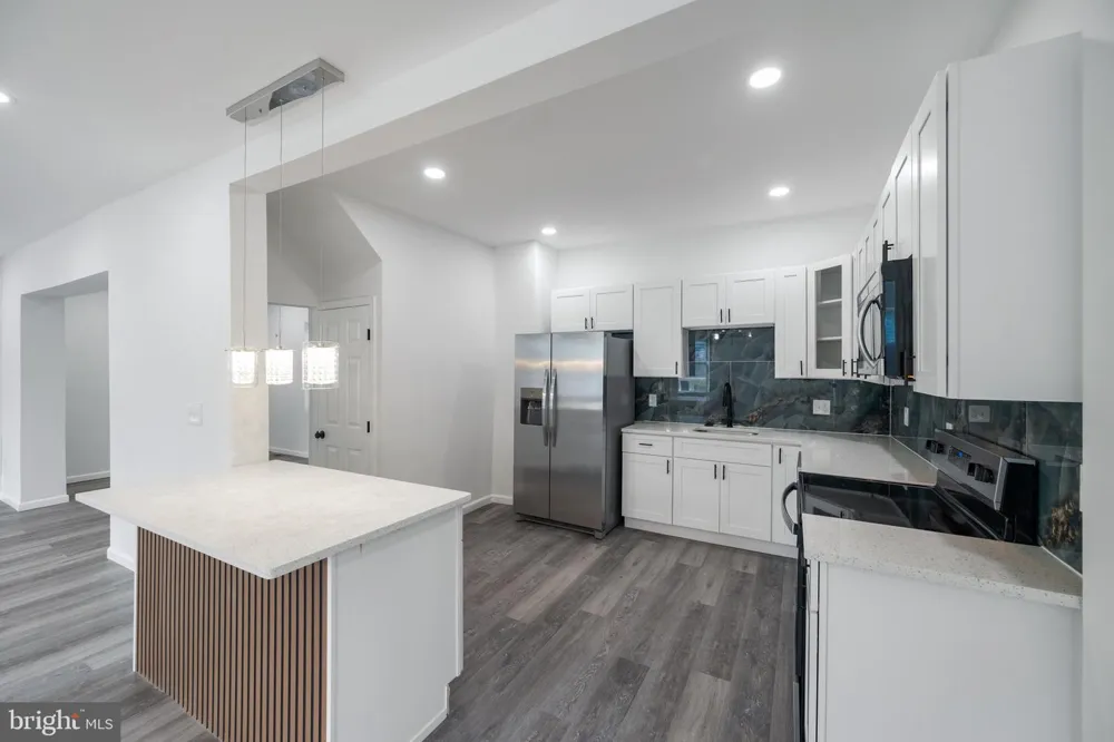 2407 CHELSEA TERRACE Baltimore, MD 21216