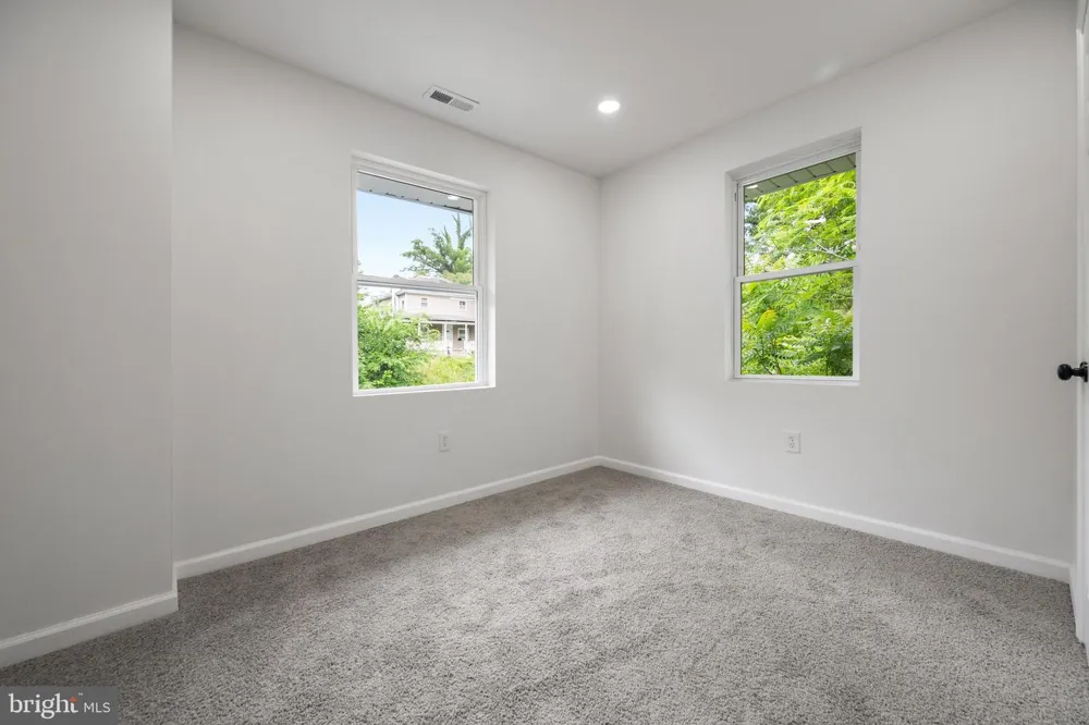 2407 CHELSEA TERRACE Baltimore, MD 21216