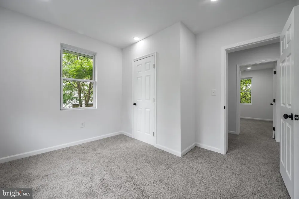 2407 CHELSEA TERRACE Baltimore, MD 21216