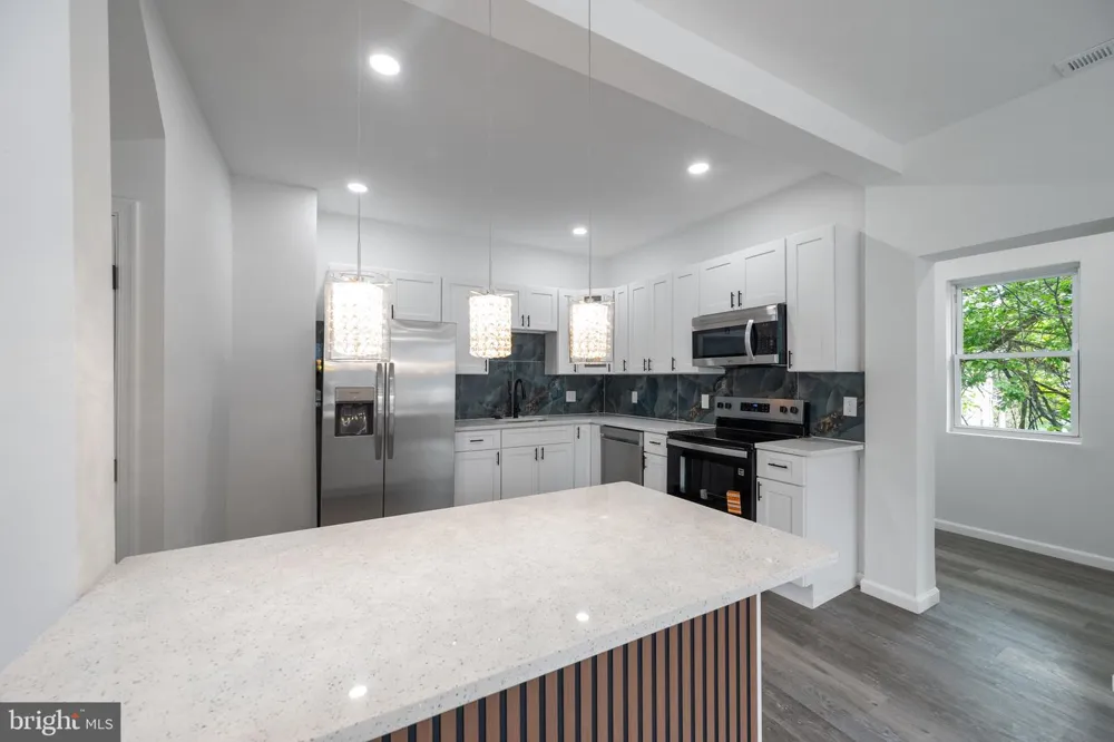 2407 CHELSEA TERRACE Baltimore, MD 21216