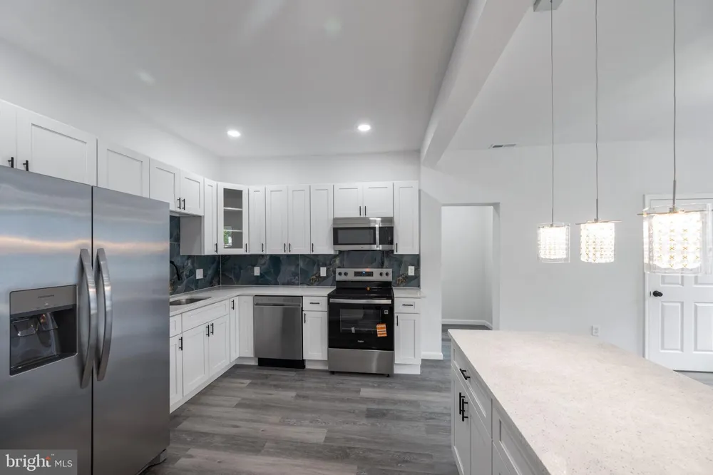 2407 CHELSEA TERRACE Baltimore, MD 21216