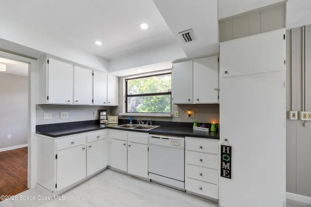 808 Kensington Drive Cocoa, FL 32922