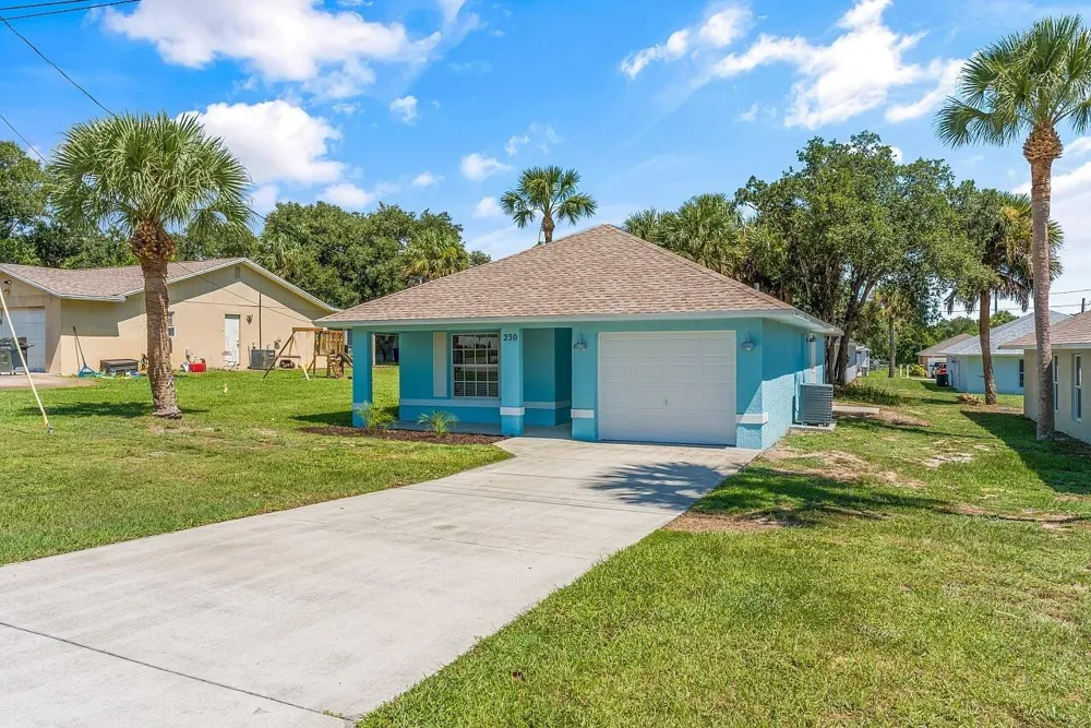 230 13th Street SW Vero Beach, FL 32962