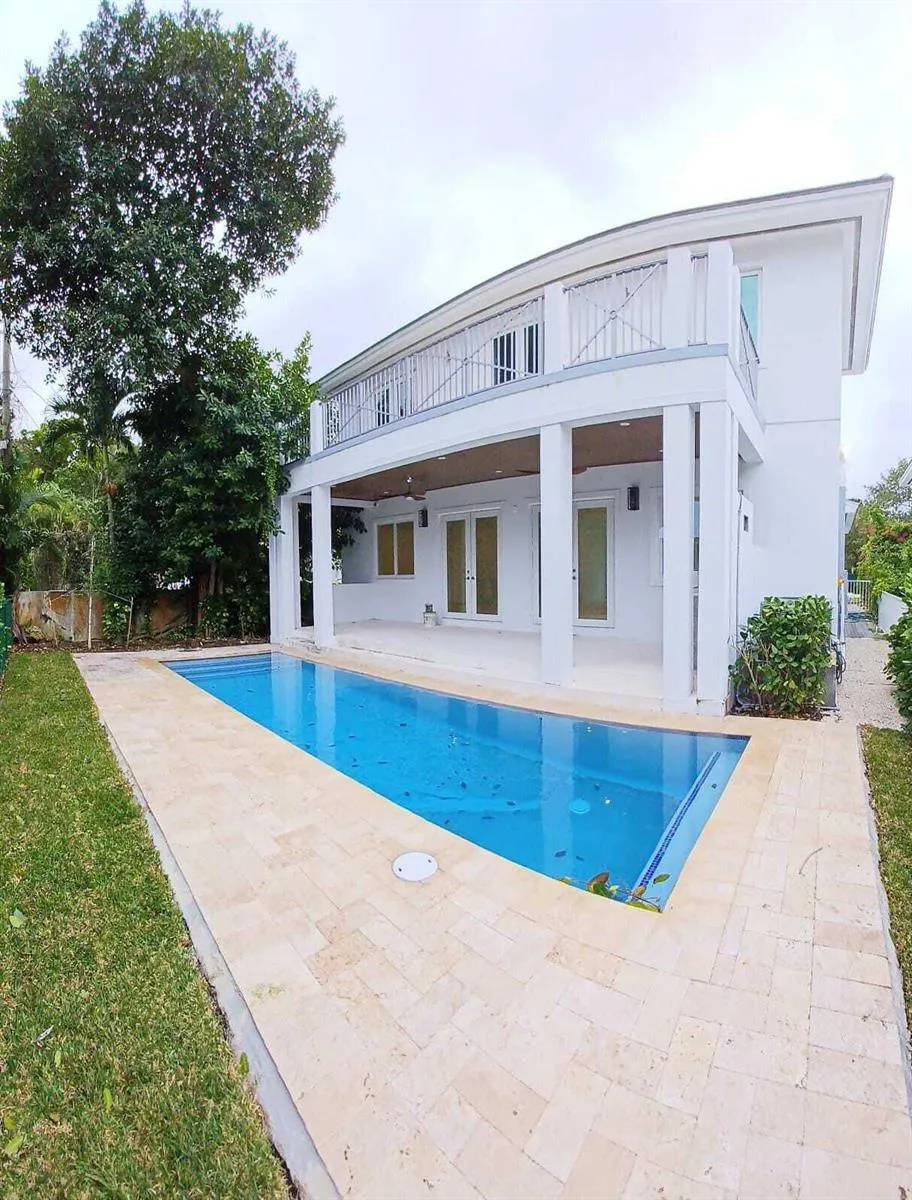 5021 MAGGIORE STREET Coral Gables, FL 33146