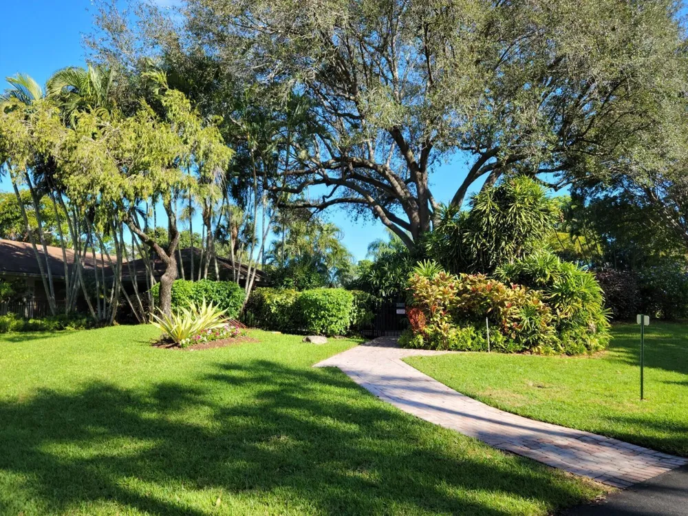 3150 Course Lane #510 Pompano Beach, FL 33069