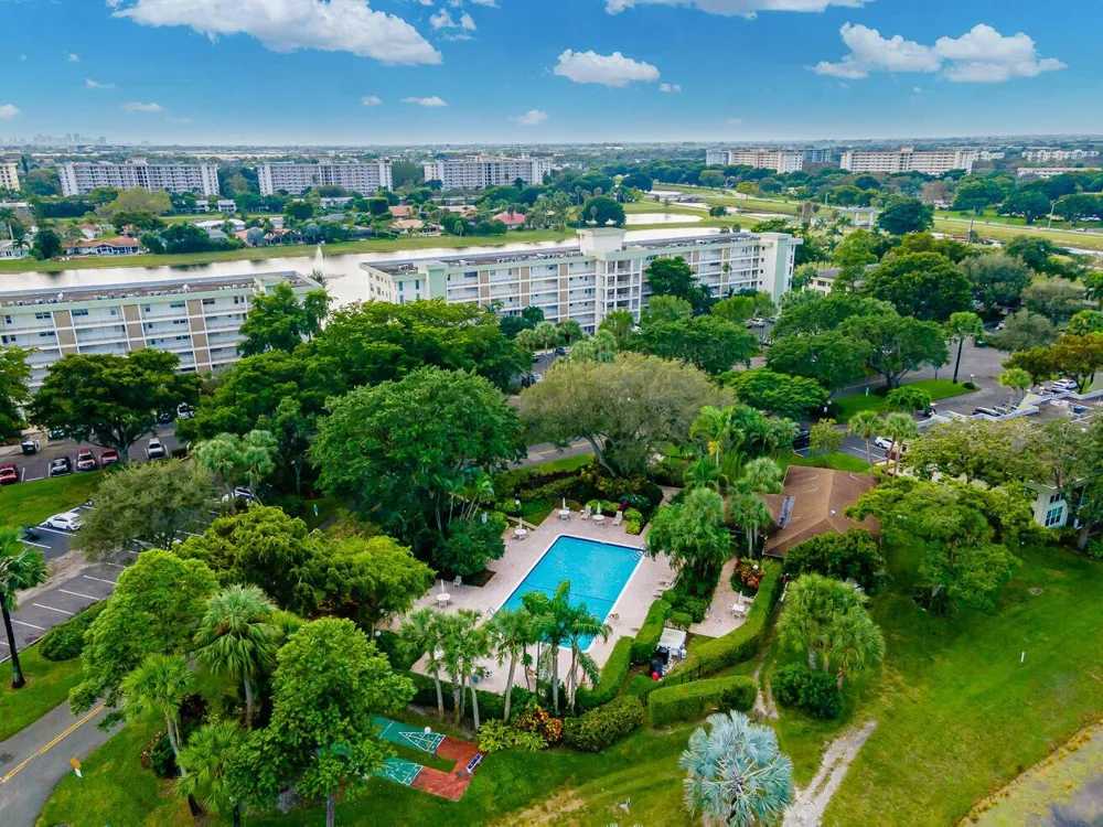 3150 Course Lane #510 Pompano Beach, FL 33069