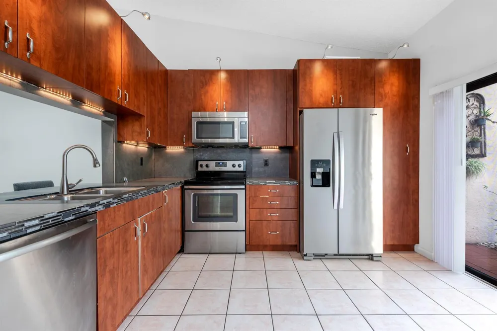 1013 NW 53RD STREET Deerfield Beach, FL 33064