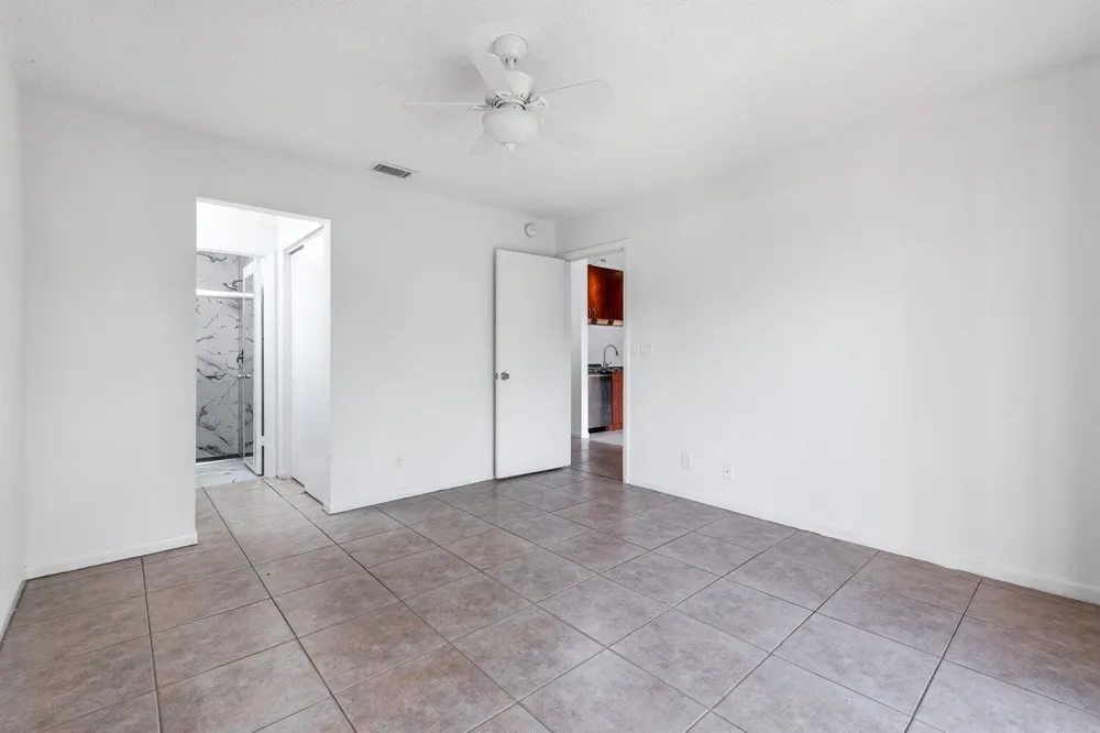1013 NW 53RD STREET Deerfield Beach, FL 33064