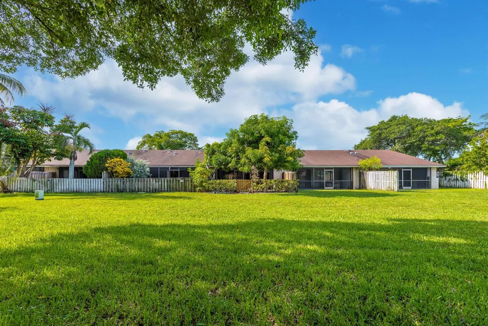 1013 NW 53RD STREET Deerfield Beach, FL 33064