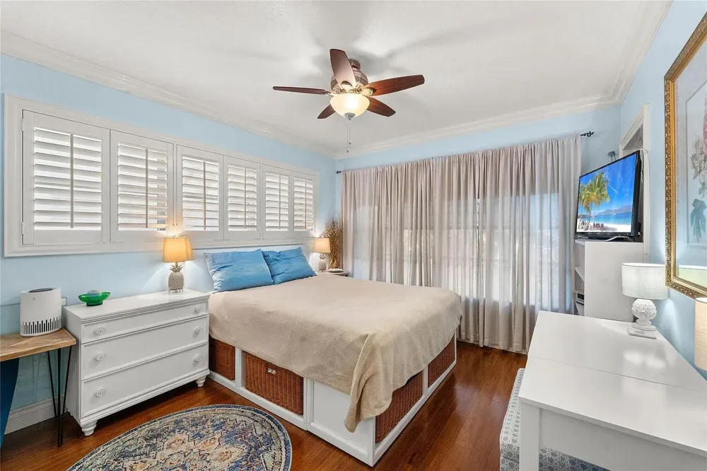 2748 NE 28TH #10 Lighthouse Point, FL 33064