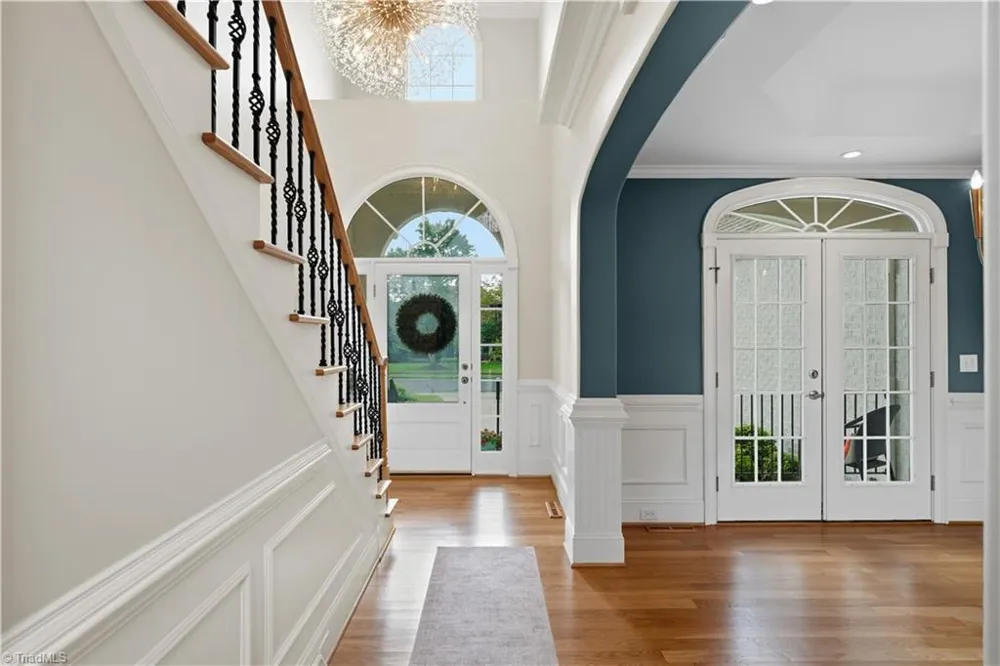 1021 Glen Day Drive Clemmons, NC 27012
