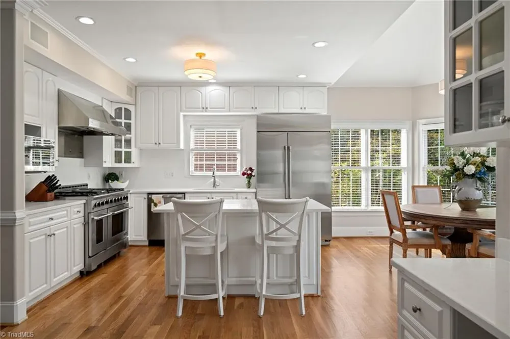 1021 Glen Day Drive Clemmons, NC 27012