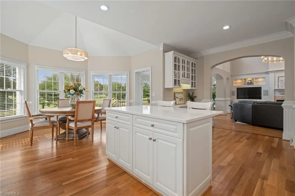 1021 Glen Day Drive Clemmons, NC 27012