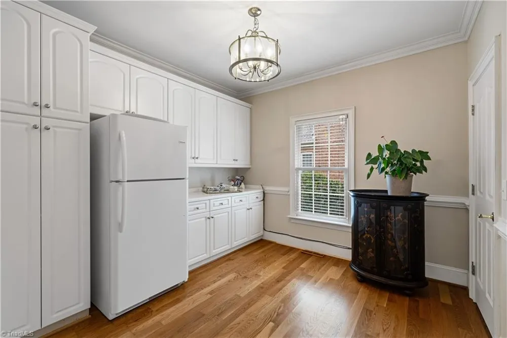 1021 Glen Day Drive Clemmons, NC 27012