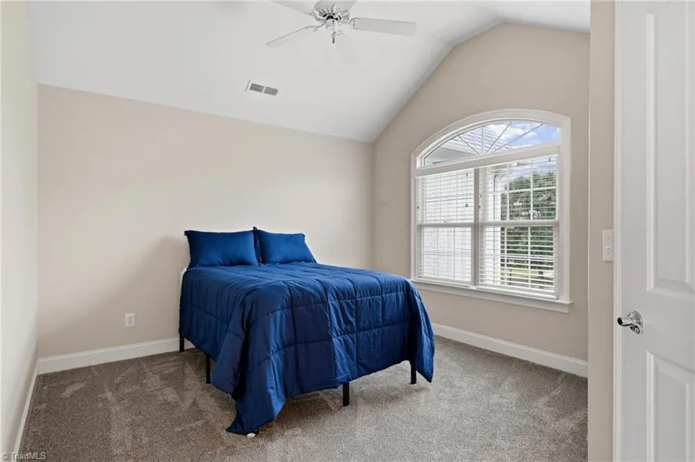 1021 Glen Day Drive Clemmons, NC 27012